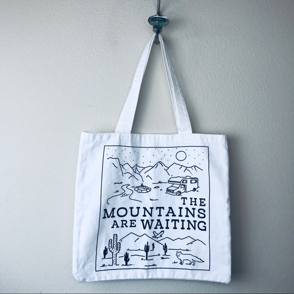 Cotton canvas tote bag The Mountains Are Calling